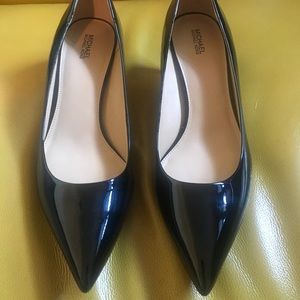 Michael kors size 10